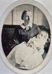Retrato post mortem de una niña sostenida por su madre, c.1855