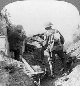 La captura de un ametrallador alemán, Croisilles, Francia, Primera Guerra Mundial, c1917-c1918